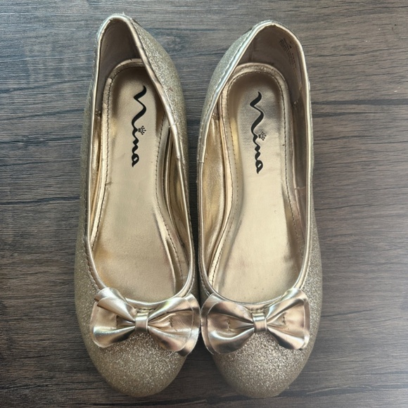 *NINA* Sparkly Gold Bow Ballet Flats Size 5 - Picture 1 of 7